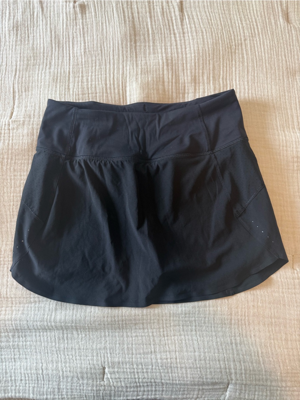 Athleta Run With It Skort